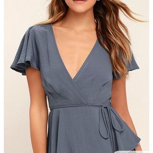 Lulu’s blue wrap top